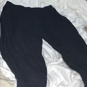 yoga pants